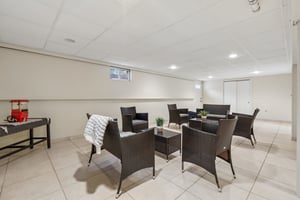 Linwood Ave-S2904-059.jpg