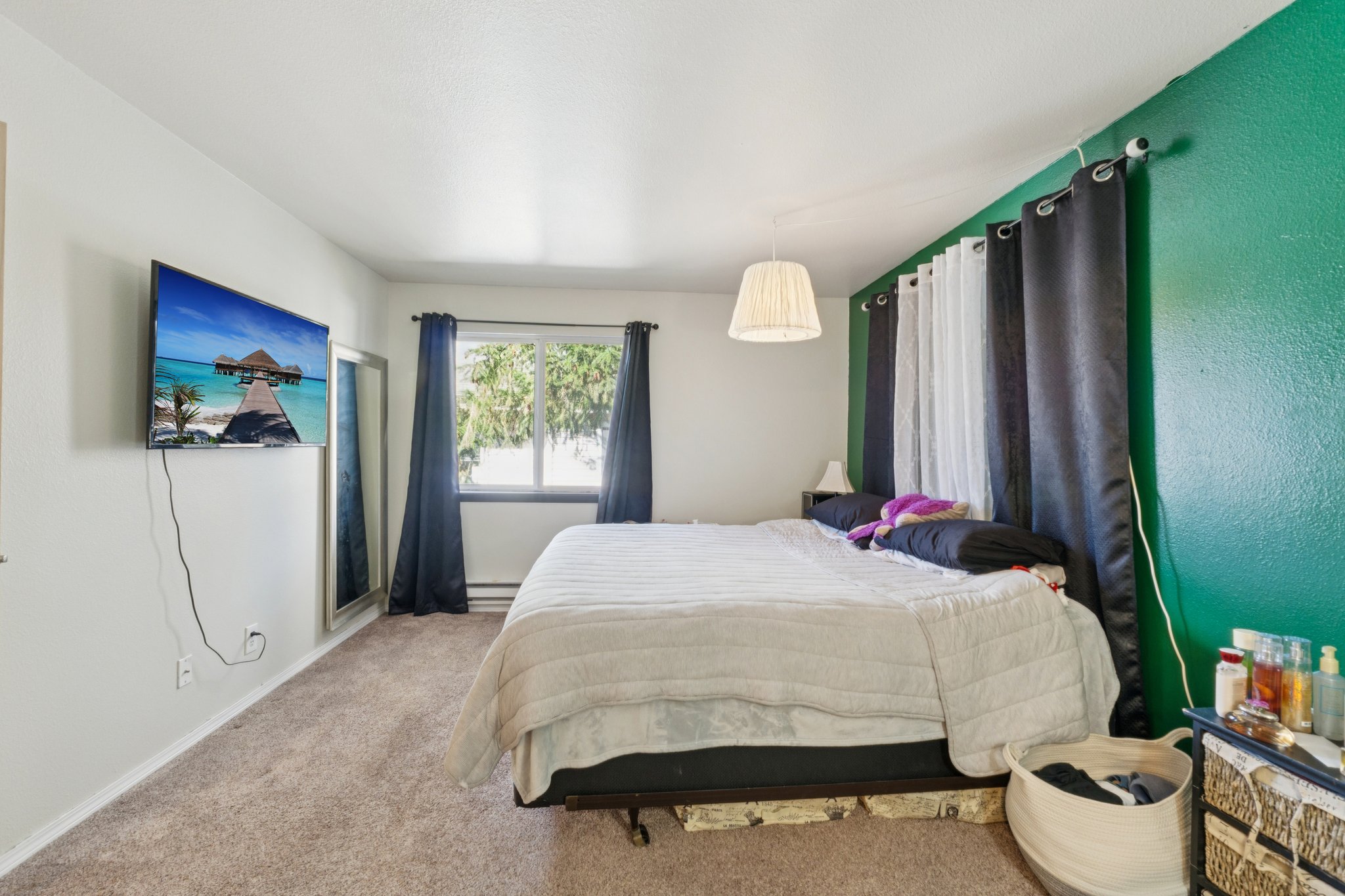 Market Pl H201-S1704-018.jpg