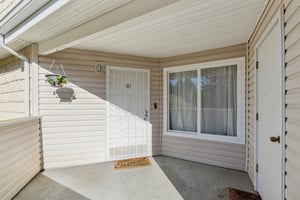 Market Pl H201-S1704-004.jpg