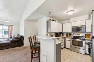 Market Pl H201-S1704-013.jpg