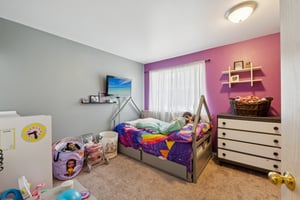 Market Pl H201-S1704-014.jpg