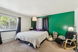 Market Pl H201-S1704-016.jpg