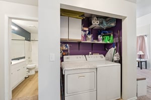 Market Pl H201-S1704-019.jpg