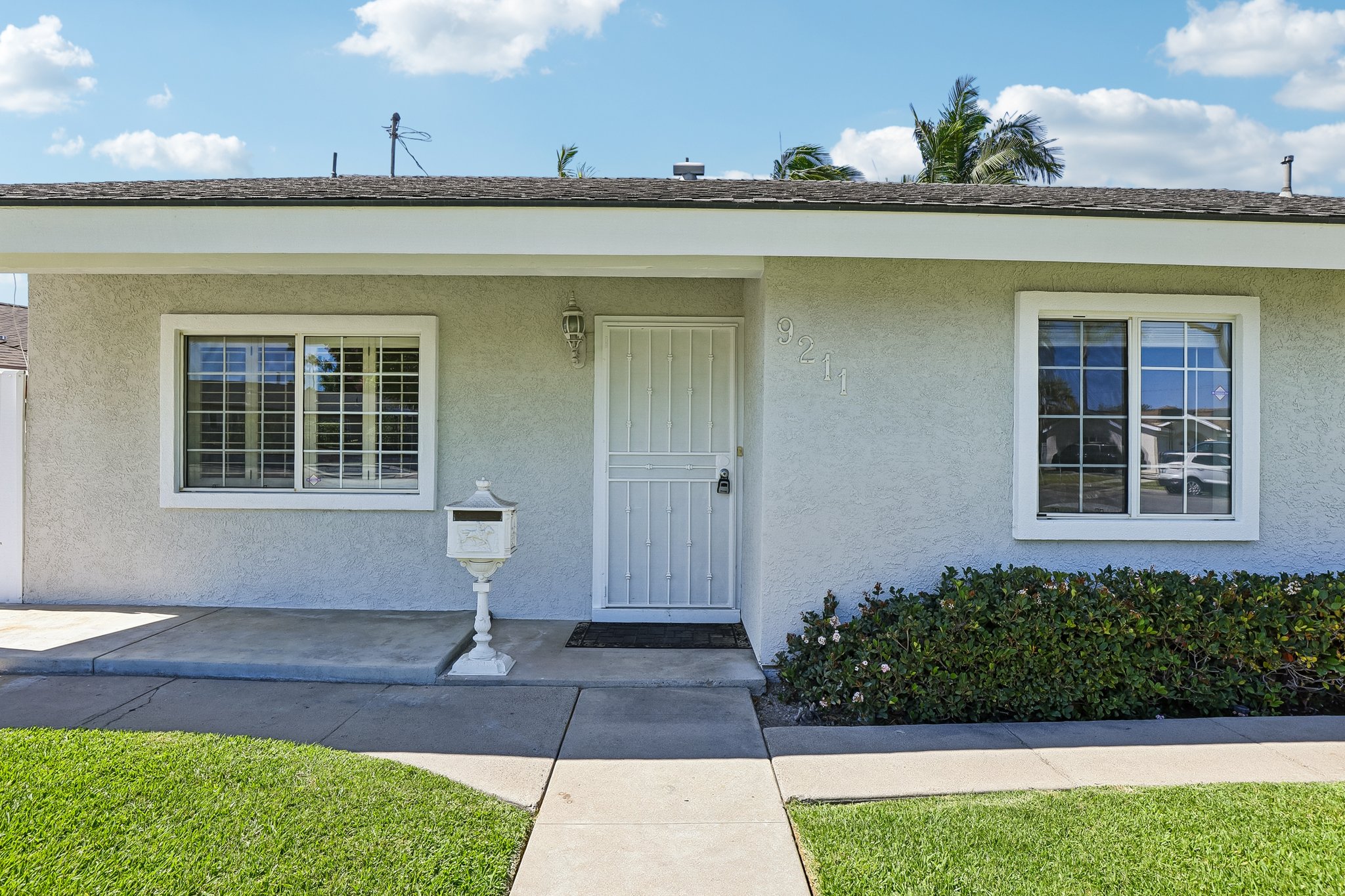 Stanford Ave-S0508-009.jpg