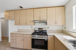 Stanford Ave-S0508-017.jpg
