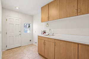 Stanford Ave-S0508-033.jpg