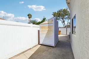 Stanford Ave-S0508-039.jpg