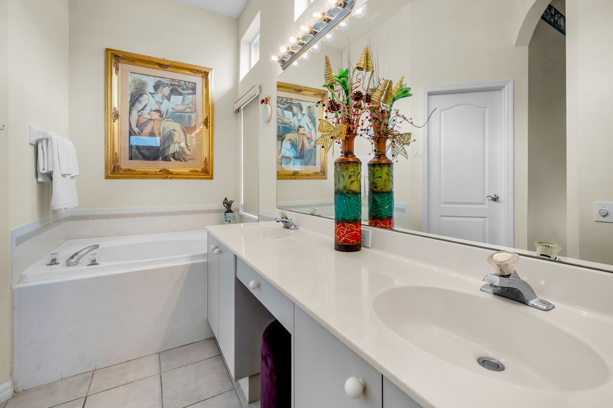 Primary Bathroom1a
