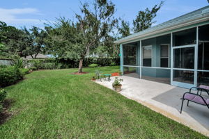 Rear Patio3
