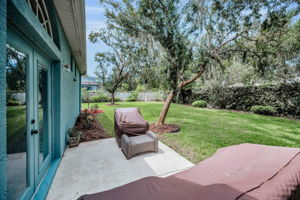 Side Patio2