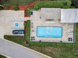 Pool8