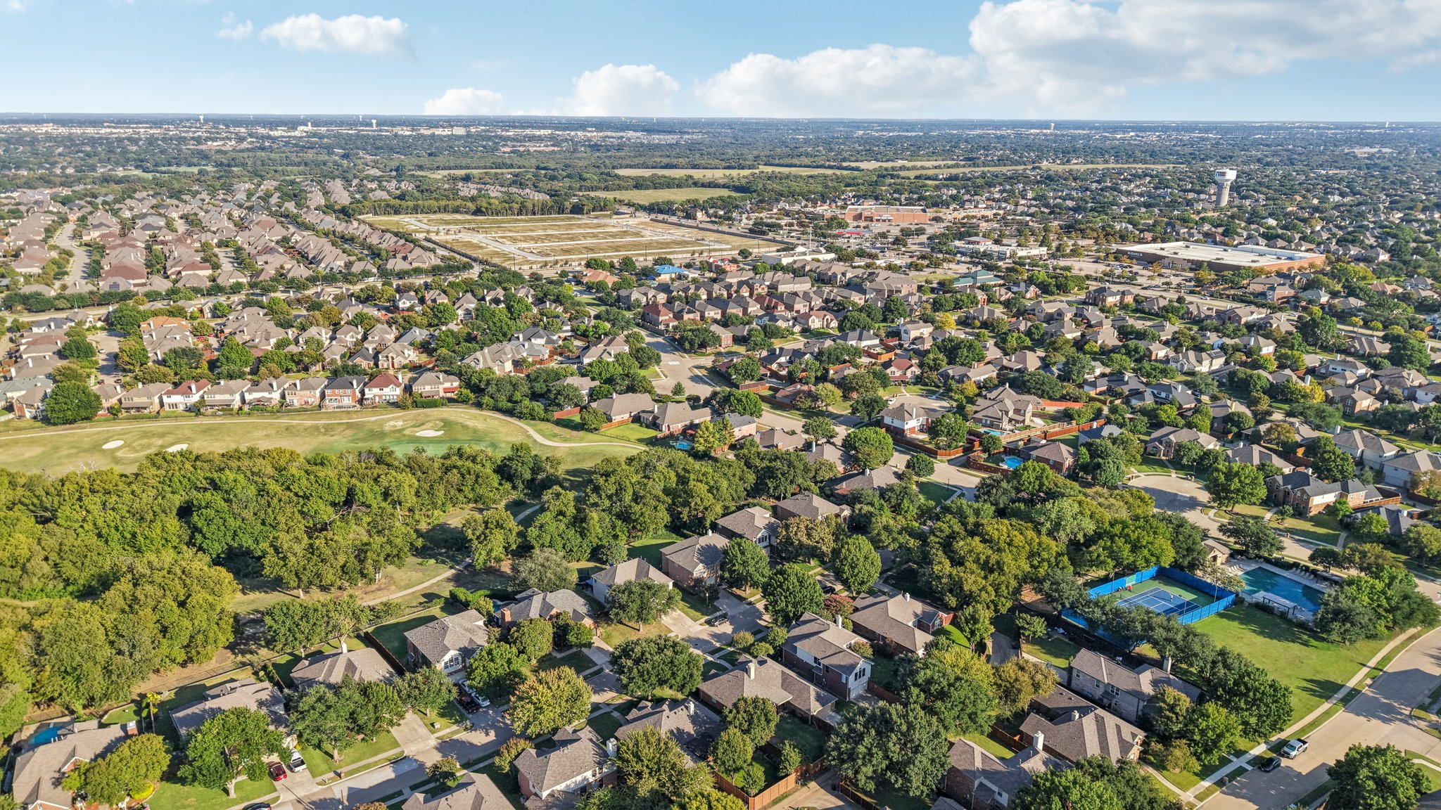 Longview Dr-S0210-049.jpg