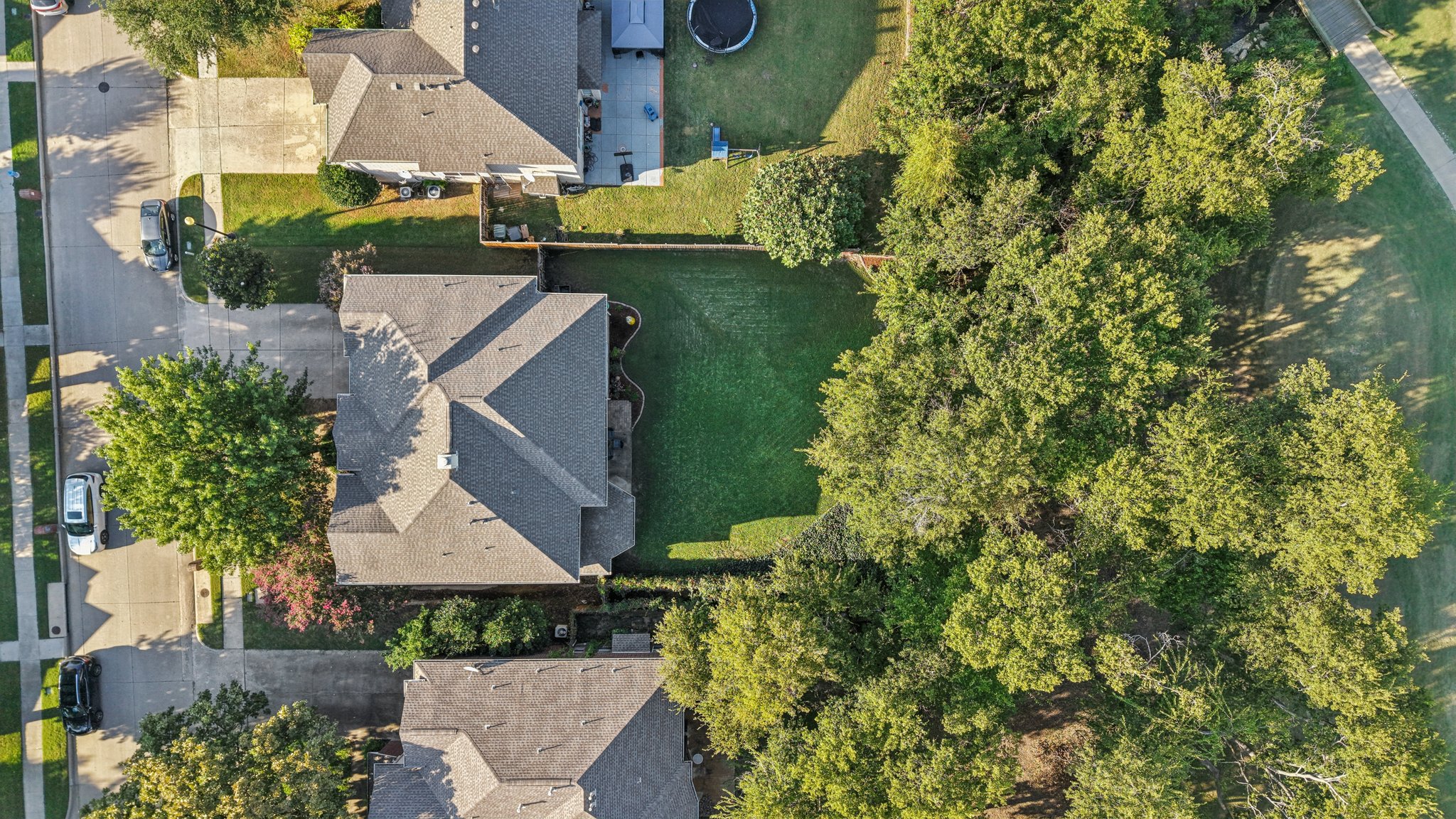 Longview Dr-S0210-054.jpg