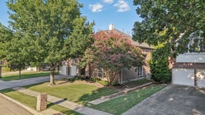 Longview Dr-S0210-044.jpg