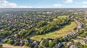 Longview Dr-S0210-053.jpg