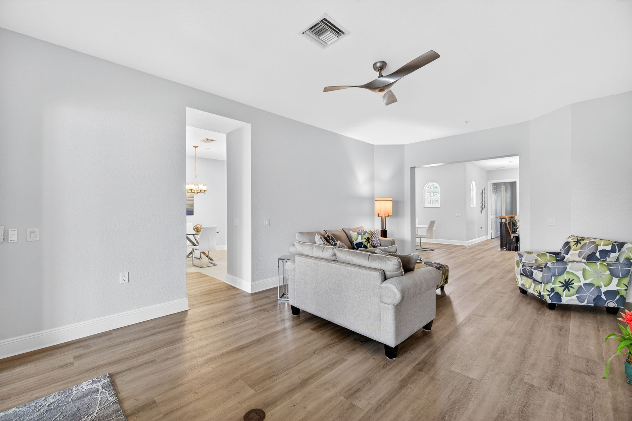 Family Room 4