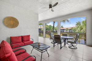 Lanai 1