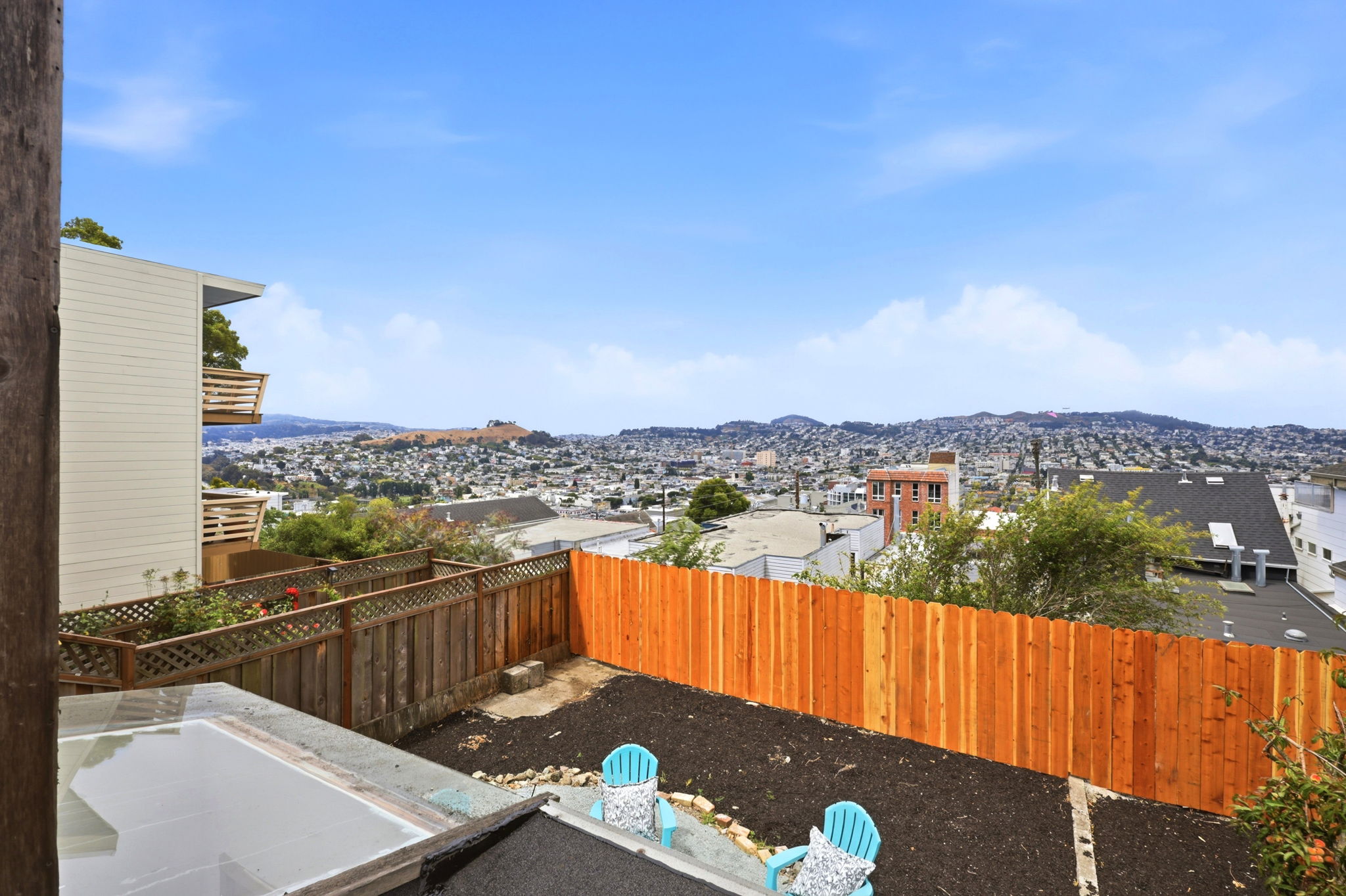 038_F8_922 Carolina St