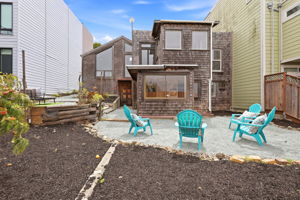 034_F8_922 Carolina St
