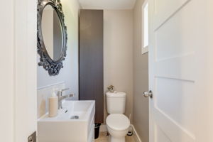  922 Lemar Rd, Newmarket, ON L3Y 1R9, US Photo 13