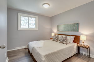  922 Lemar Rd, Newmarket, ON L3Y 1R9, US Photo 16