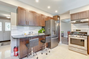 922 Lemar Rd, Newmarket, ON L3Y 1R9, US Photo 11