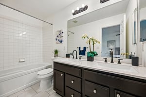 Jackson St-S2409-028.jpg