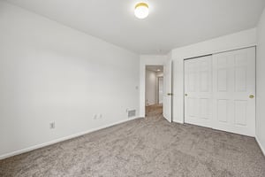 Jackson St-S2409-032.jpg