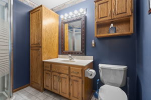  Photo 49