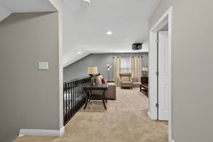  Photo 49
