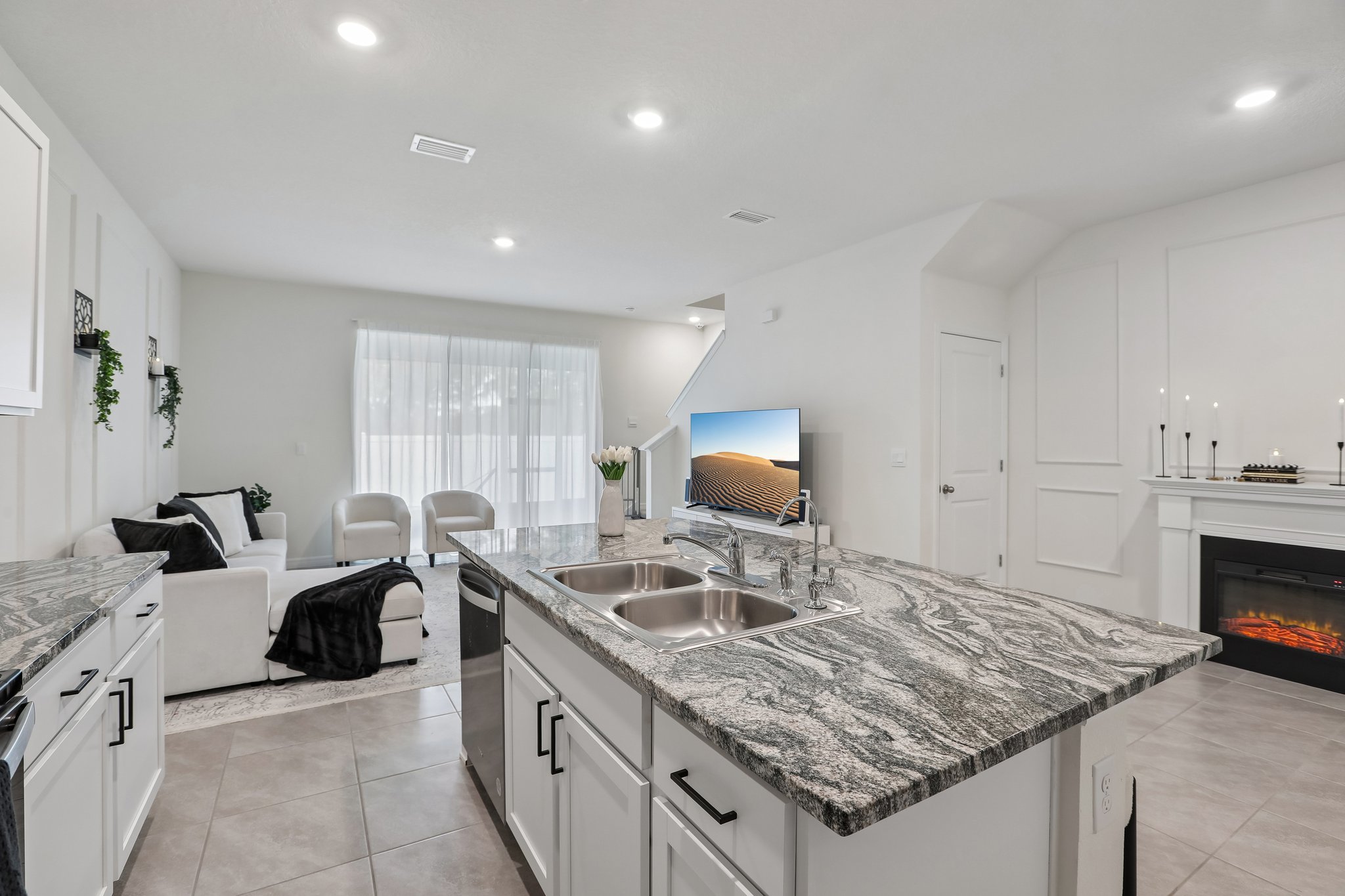 Rock Harbour Way-S0506-017.jpg