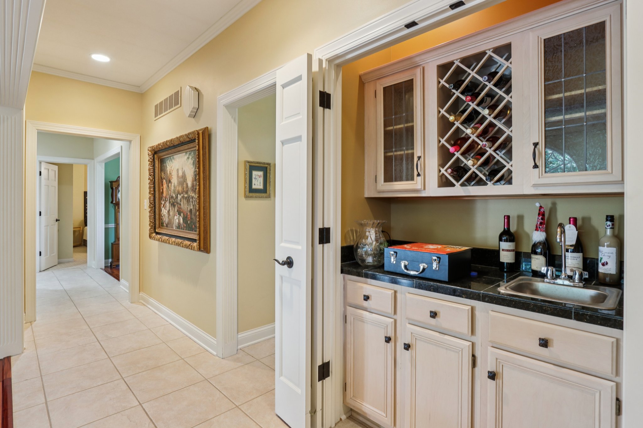 Bluestone Cir-S1909-028.jpg