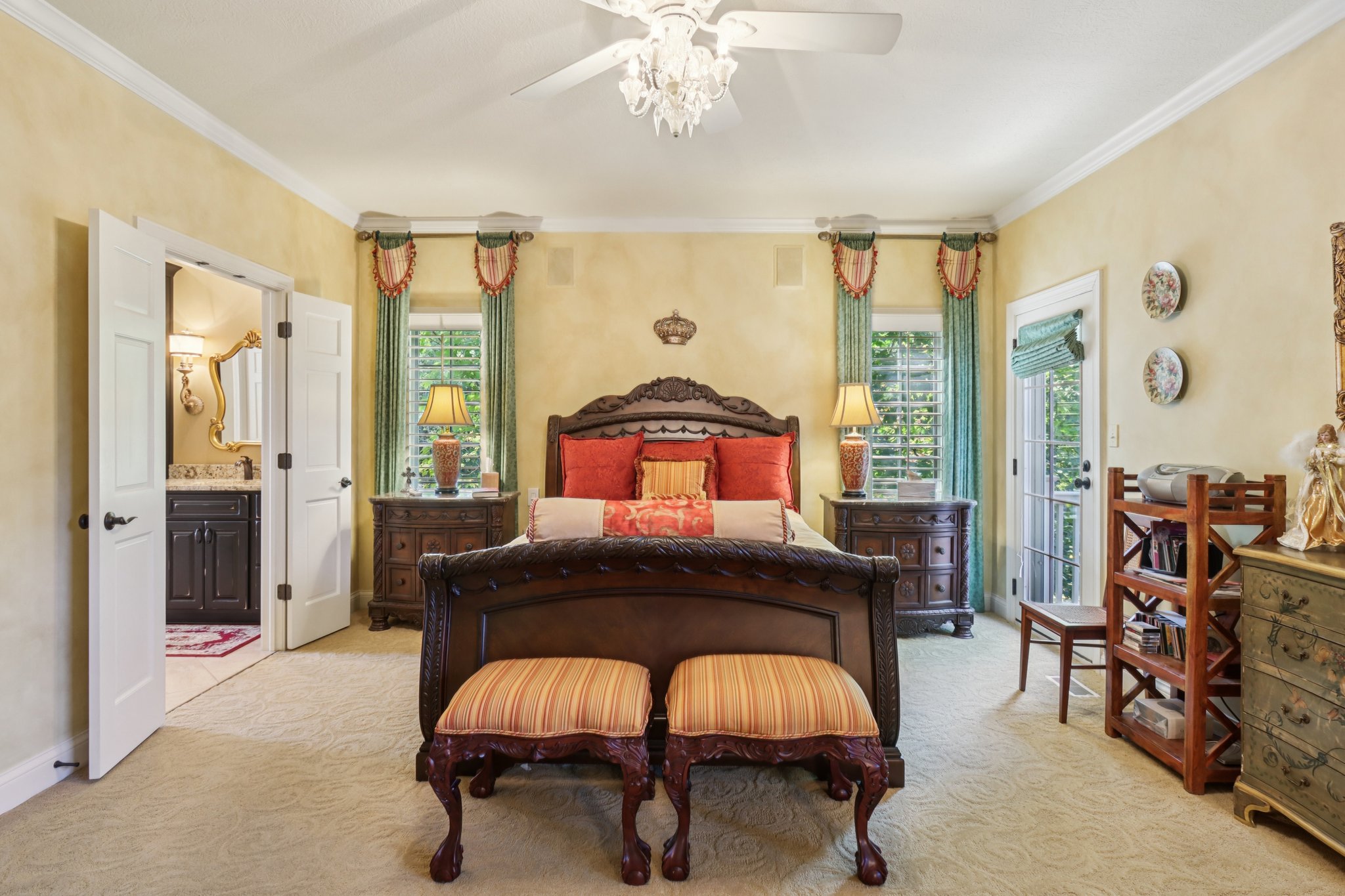 Bluestone Cir-S1909-031.jpg