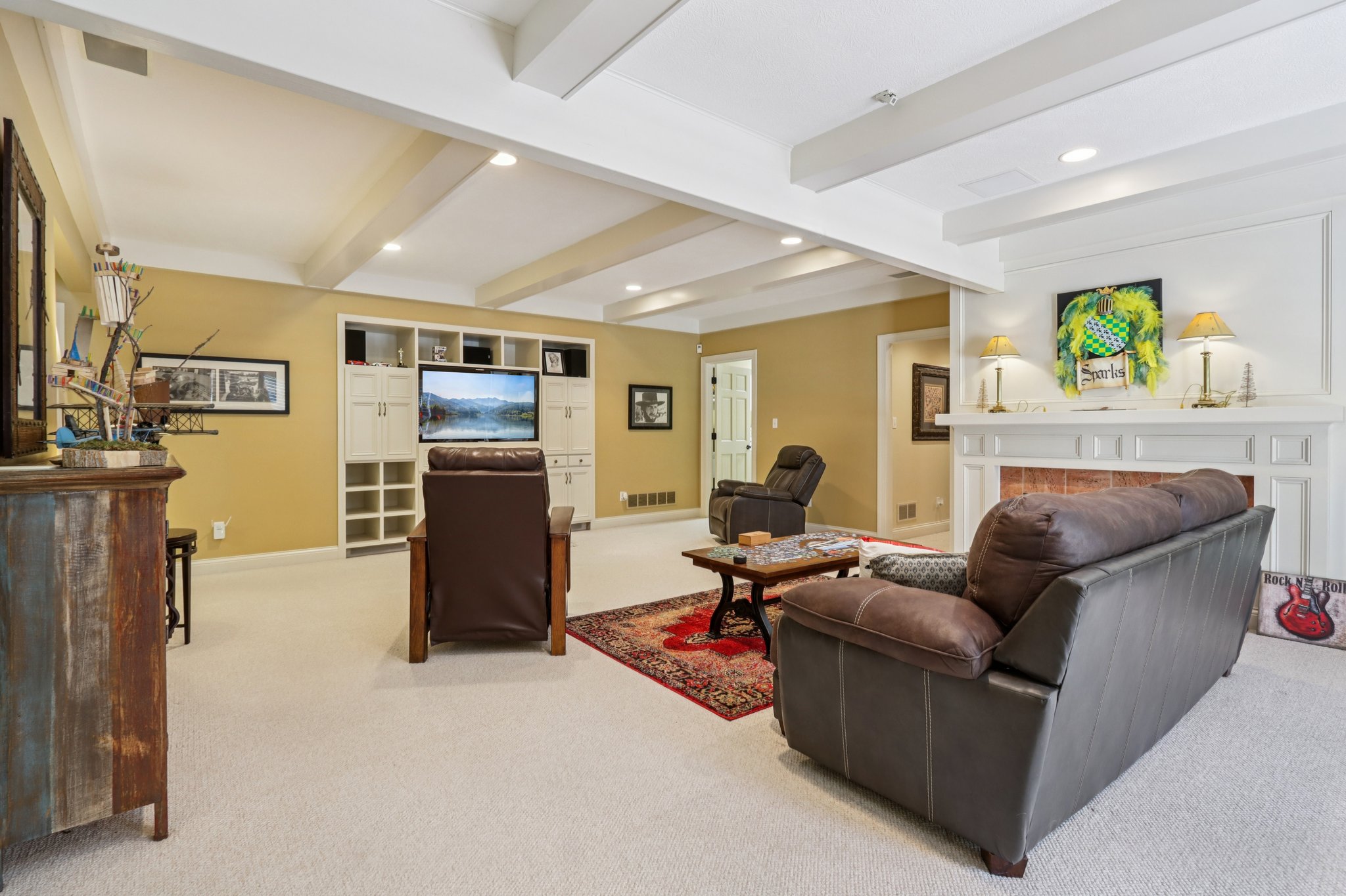 Bluestone Cir-S1909-043.jpg