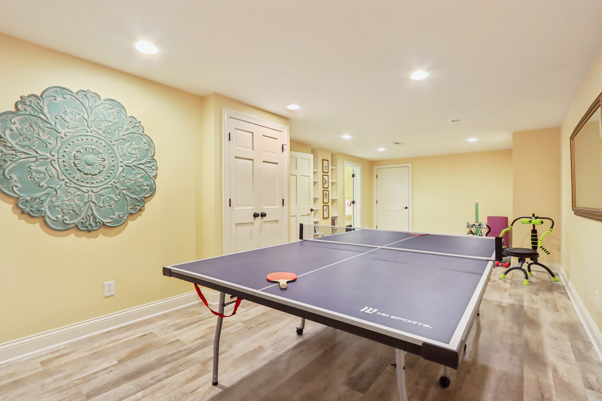 Bluestone Cir-S1909-045.jpg