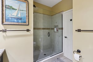 Bluestone Cir-S1909-039.jpg