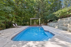 Bluestone Cir-S1909-064.jpg