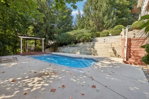 Bluestone Cir-S1909-065.jpg