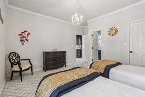 - 9224 Bluestone Cir-S0712-030.jpg