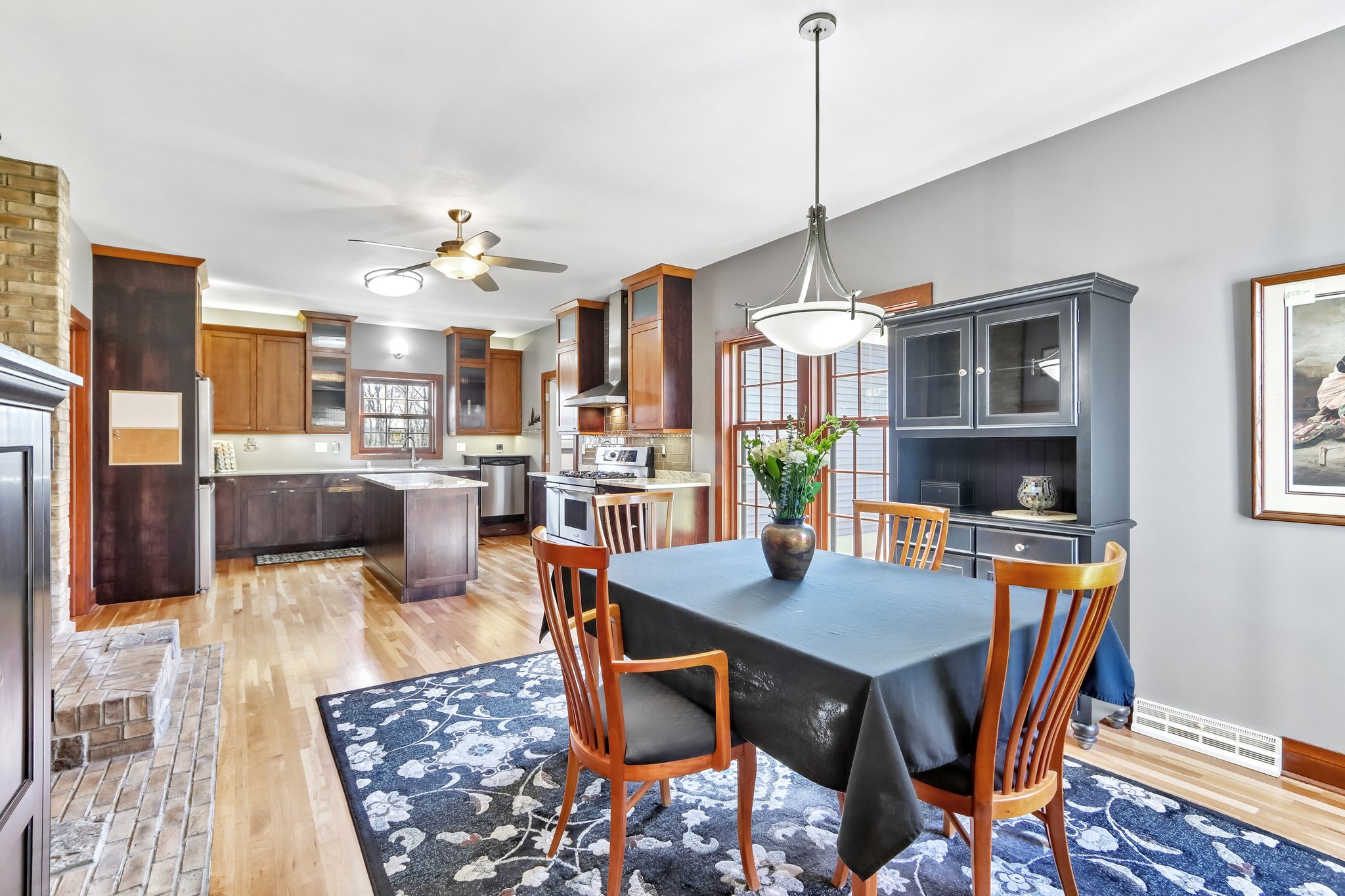 Fargo Rd-S2304-009.jpg