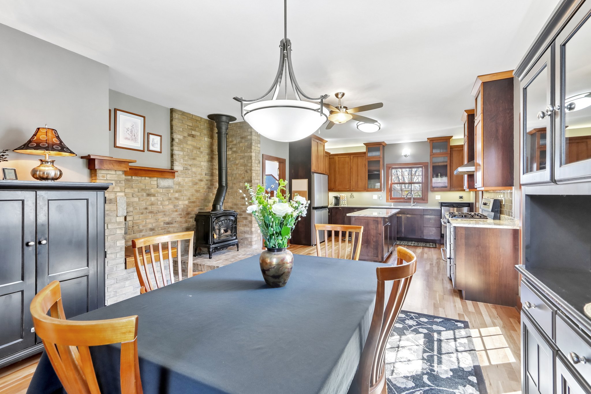 Fargo Rd-S2304-010.jpg