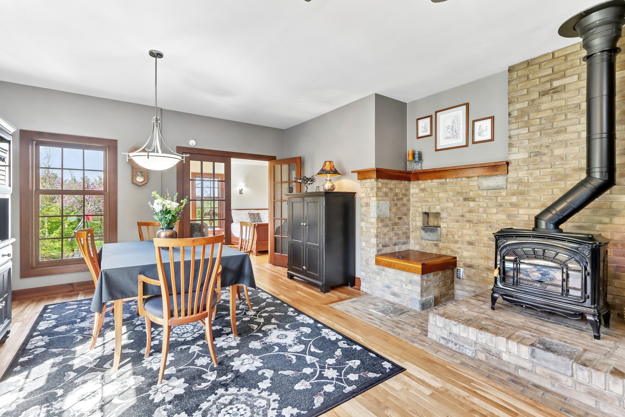 Fargo Rd-S2304-011.jpg