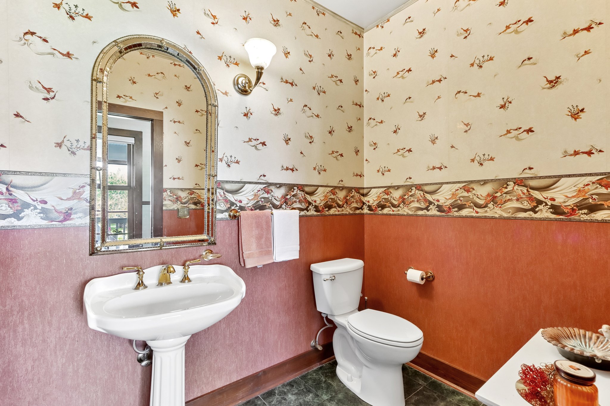 Fargo Rd-S2304-019.jpg