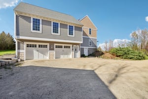 Fargo Rd-S2304-002.jpg