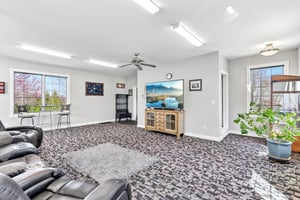 Fargo Rd-S2304-007.jpg