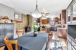 Fargo Rd-S2304-010.jpg