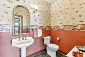 Fargo Rd-S2304-019.jpg