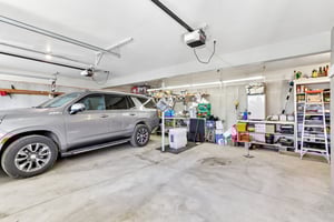 Fargo Rd-S2304-039.jpg