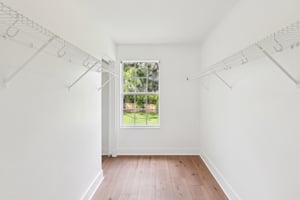 Walk-in closet
