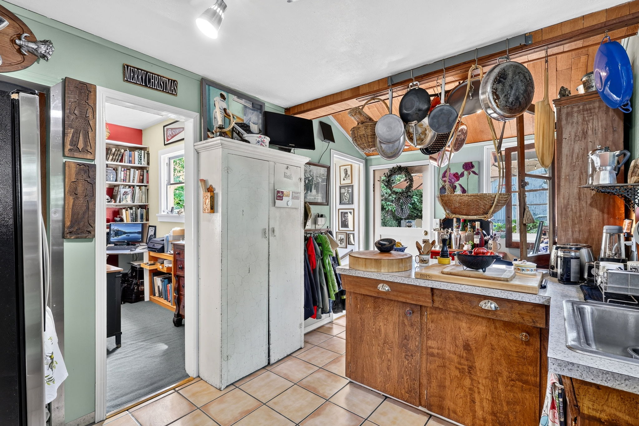 Photo 26